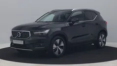 Zwart, metallic lak Gebruikt 2021 Volvo XC40 Inscription SUV | € 26.400 (Super prijs)