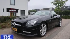 Zwart Gebruikt 2013 Mercedes SLK200 AMG Cabriolet | € 22.350 (Eerlijke prijs)