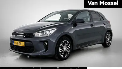 Grijs Occasion 2018 Kia Rio Hatchback | € 10.940 (Eerlijke prijs)