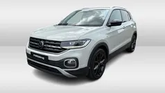 Grijs, metallic lak Gebruikt 2022 VW T-Cross Style SUV | € 21.950 (Eerlijke prijs)