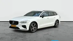 Gebruikt 2021 Volvo V60 R-Design Stationwagen | € 30.885 (Eerlijke prijs)