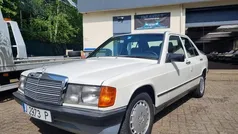Wit Gebruikt 1985 Mercedes 190 Sedan | € 8.999