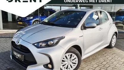 Occasion 2021 Toyota Yaris Active Hatchback | € 18.995 (Goede deal)