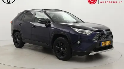 Gebruikt 2020 Toyota RAV4 Hybrid SUV | € 37.999 (Eerlijke prijs)