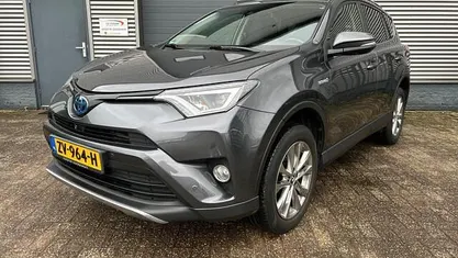 Occasion 2019 Toyota RAV4 Plus SUV | € 21.925 (Goede deal)