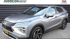 Titanium grey (grijs parelmoer) Gebruikt 2024 Mitsubishi Eclipse Cross Intense+ SUV | € 29.995 (Eerlijke prijs)