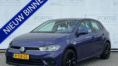 Paars Gebruikt 2022 VW Polo Hatchback | € 18.900 (Eerlijke prijs)