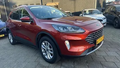 Occasion 2020 Ford Kuga Titanium SUV | € 19.900 (Eerlijke prijs)