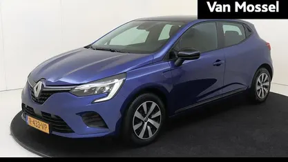 Occasion Renault Clio V Equilibre 91 PK (66 kW) 2022 Bleu iron rqh Hatchback