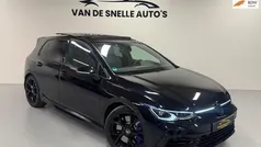 Zwart Gebruikt 2021 VW Golf VIII R Hatchback | € 42.990 (Eerlijke prijs)