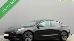 Zwart Gebruikt 2021 Tesla Model 3 Standard Range Sedan | € 24.495 (Eerlijke prijs)