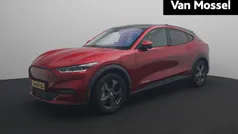 Gebruikt 2023 Ford Mustang Mach-E SUV | € 33.645 (Super prijs)