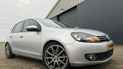 Grijs Gebruikt 2009 VW Golf VI Comfortline Hatchback | € 4.750 (Goede deal)