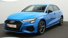Blauw Gebruikt 2021 Audi A3 Sportback e-tron Competition Sedan | € 32.800 (Goede deal)