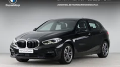 Zwart Gebruikt 2020 BMW 118 Sport Line Hatchback | € 24.900 (Eerlijke prijs)