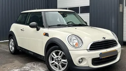 Occasion 2012 Mini ONE Business Hatchback | € 5.850 (Eerlijke prijs)