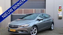 Grijs (metallic) Gebruikt 2016 Opel Astra S Hatchback | € 9.995 (Goede deal)