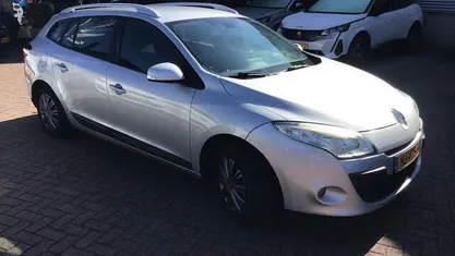 Occasion 2011 Renault Mégane GrandTour Expression Stationwagen | € 1.450 (Super prijs)