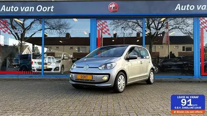 Gebruikt 2015 VW up! move up! Hatchback | € 5.499 (Goede deal)