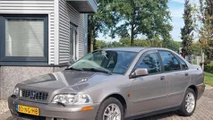 Grijs Gebruikt 2003 Volvo S40 Sedan | € 2.499 (Eerlijke prijs)