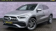 Grijs Gebruikt 2021 Mercedes GLA250 AMG line SUV | € 42.894 (Eerlijke prijs)