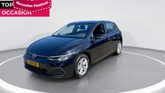 Zwart Gebruikt 2024 VW Golf VIII Life Hatchback | € 25.940 (Goede deal)