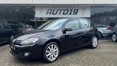 Zwart Gebruikt 2010 VW Golf VI Highline Hatchback | € 7.219 (Eerlijke prijs)