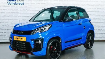 Occasion Ligier JS60 2023 Blauw Hatchback