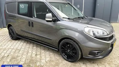 Bruin (metallic) Occasion 2017 Fiat Doblò MPV | € 5.950 (Super prijs)