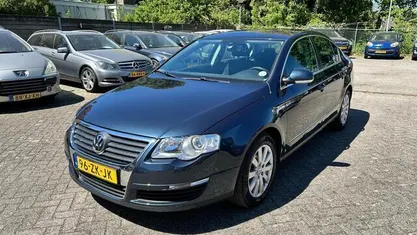 Occasion VW Passat Comfortline 161 PK (118 kW) 2008 Grijs Sedan