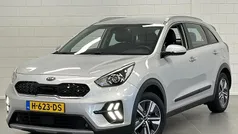 Grijs Gebruikt 2020 Kia Niro SUV | € 20.425 (Eerlijke prijs)