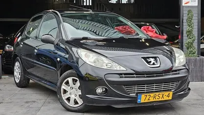 Occasion Peugeot 206+ 74 PK (54 kW) 2011 Zwart Hatchback