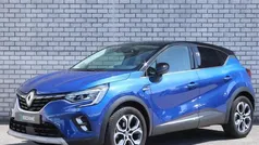 Twotone bleu iron (rqh) & noir étoilé (gne) Gebruikt 2023 Renault Captur Techno SUV | € 20.945 (Eerlijke prijs)