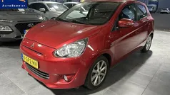 Rood Gebruikt 2015 Mitsubishi Space Star Instyle Hatchback | € 9.950 (Eerlijke prijs)