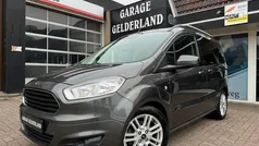 Grijs Gebruikt 2018 Ford Tourneo Courier Style MPV | € 11.800 (Eerlijke prijs)