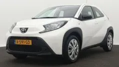 Wit Gebruikt 2023 Toyota Aygo Play Hatchback | € 19.745 (Goede deal)