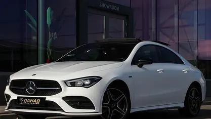 Occasion Mercedes CLA250 Business 218 PK (160 kW) 2020 Wit Sedan