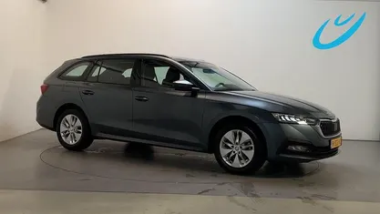 Gebruikt 2022 Skoda Octavia Business Line Stationwagen | € 19.650 (Eerlijke prijs)