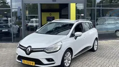 Wit Gebruikt 2018 Renault Clio GrandTour Intens Stationwagen | € 9.995 (Eerlijke prijs)