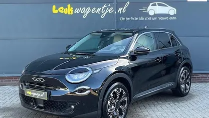 Occasion 2025 Fiat 600 La Prima SUV | € 25.940 (Goede deal)