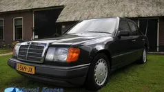 Gebruikt 1989 Mercedes E260 Sedan | € 16.500