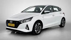 Wit Gebruikt 2021 Hyundai i20 Comfort Hatchback | € 16.945 (Eerlijke prijs)