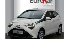Gebruikt 2018 Toyota Aygo X-play Hatchback | € 9.990 (Eerlijke prijs)