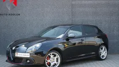 Gebruikt 2016 Alfa Romeo Giulietta Super Hatchback | € 15.950 (Eerlijke prijs)