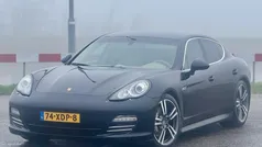 Zwart Gebruikt 2010 Porsche Panamera Sedan | € 16.950 (Eerlijke prijs)