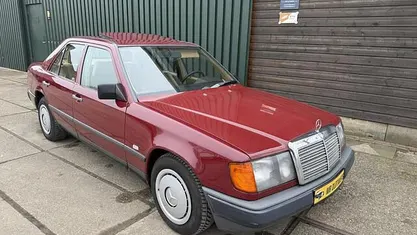 Occasion Mercedes 200 113 PK (83 kW) 1987 Sedan