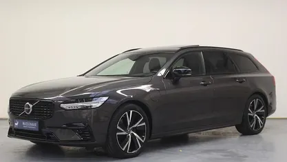 Occasion 2021 Volvo V90 R-Design Stationwagen | € 33.950 (Eerlijke prijs)