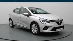 Grijs metallic Gebruikt 2021 Renault Clio V Zen Hatchback | € 17.490 (Goede deal)