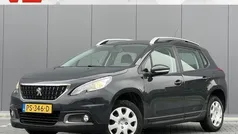 Grijs, metallic lak Gebruikt 2017 Peugeot 2008 SUV | € 7.448 (Goede deal)