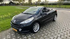 Zwart Gebruikt 2008 Peugeot 207 Roland Garros Cabriolet | € 3.950 (Eerlijke prijs)